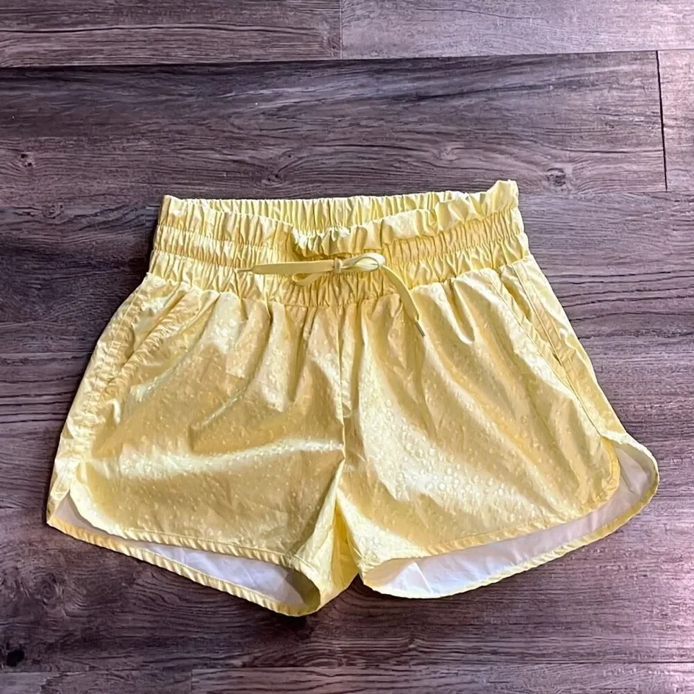 Zyia‎ Active Lemon Fizzy Bubble Shorts Medium